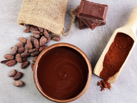 Домашен течен шоколад с авокадо, какао, кокосово масло, банан и стевия - снимка на рецептата
